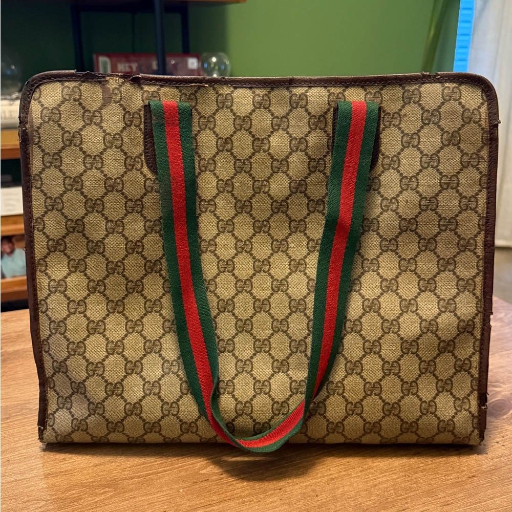 SOLD Vintage Gucci Tote - Picture 2 of 8
